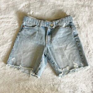 ZARA Light Wash Cut Off Bermuda Jean Shorts with Attached Denim Belt Size 2